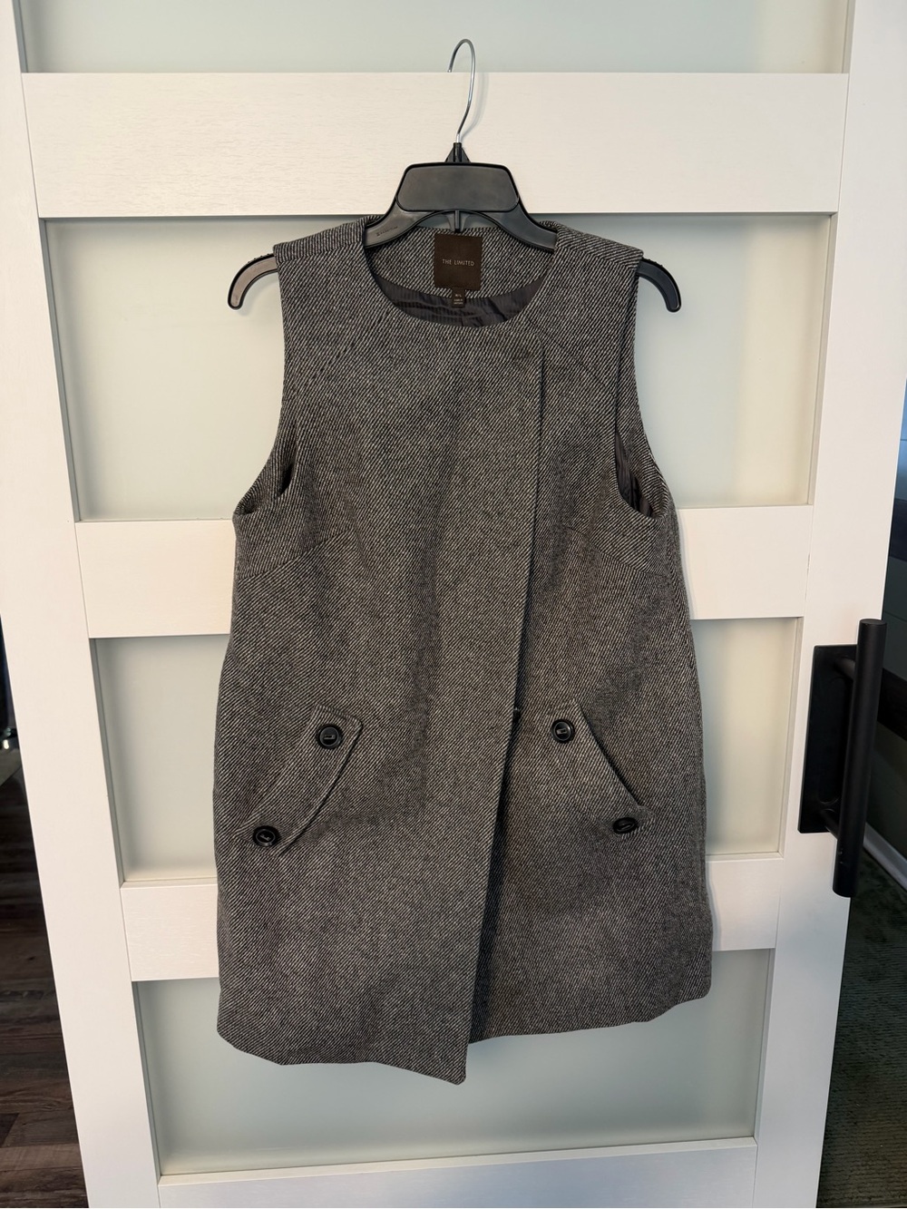The Limited Gray Herringbone Sleeveless Vest Coat